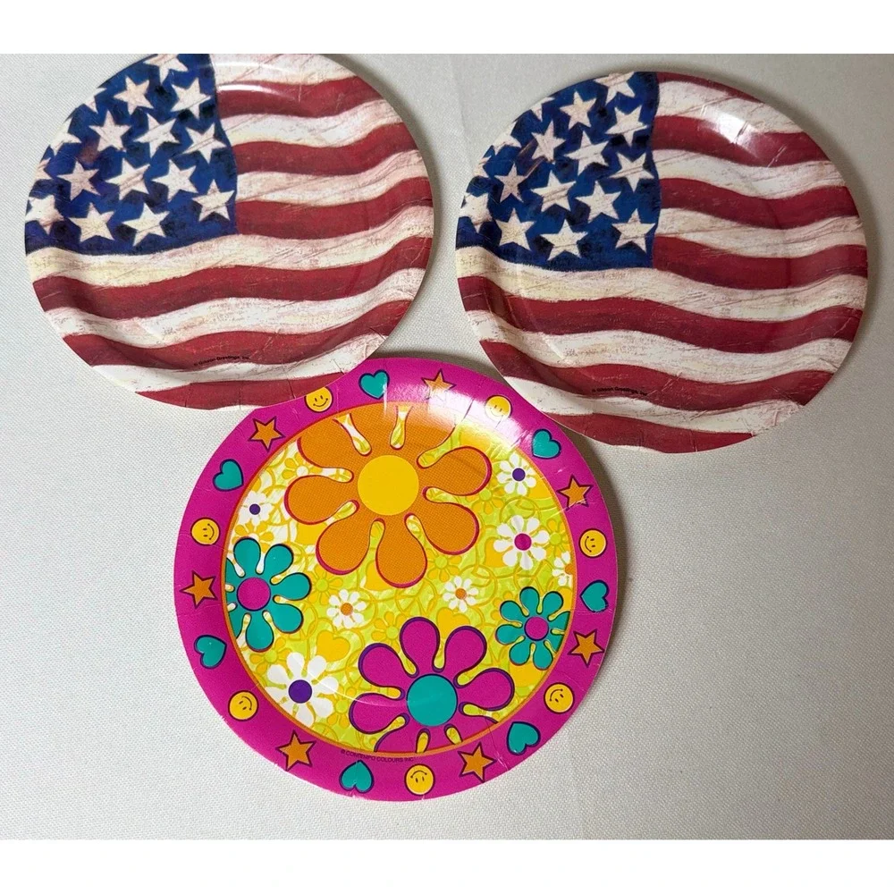 VTG Unique Party Paper Plates Birthday Safari Hippie American Flag LOT